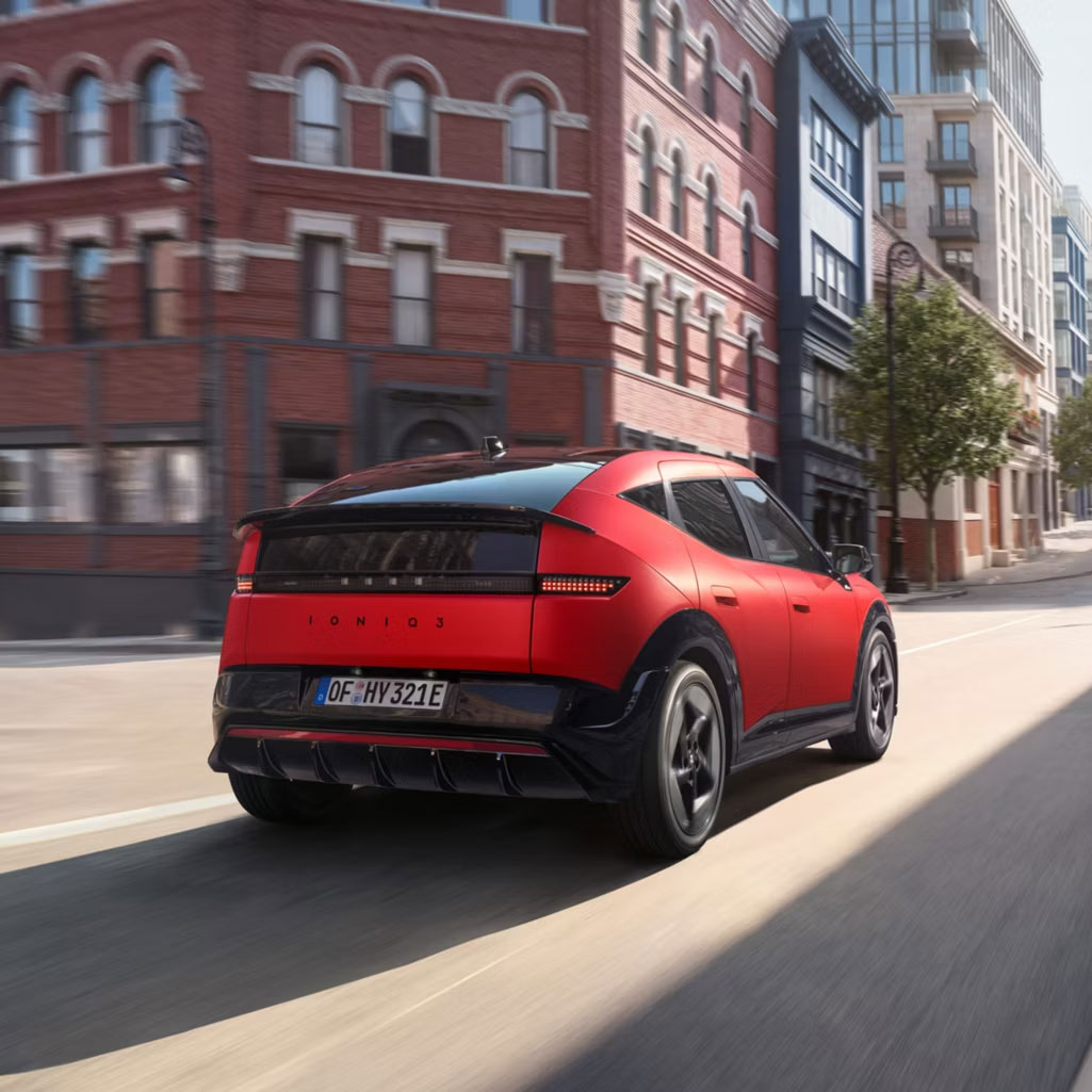 AutoCenter Benz GmbH – News, Hyunday – Mehr als Freiheit. Entdecke den neuen Hyundai IONIQ 3 – IONIQ 3, Exterieur