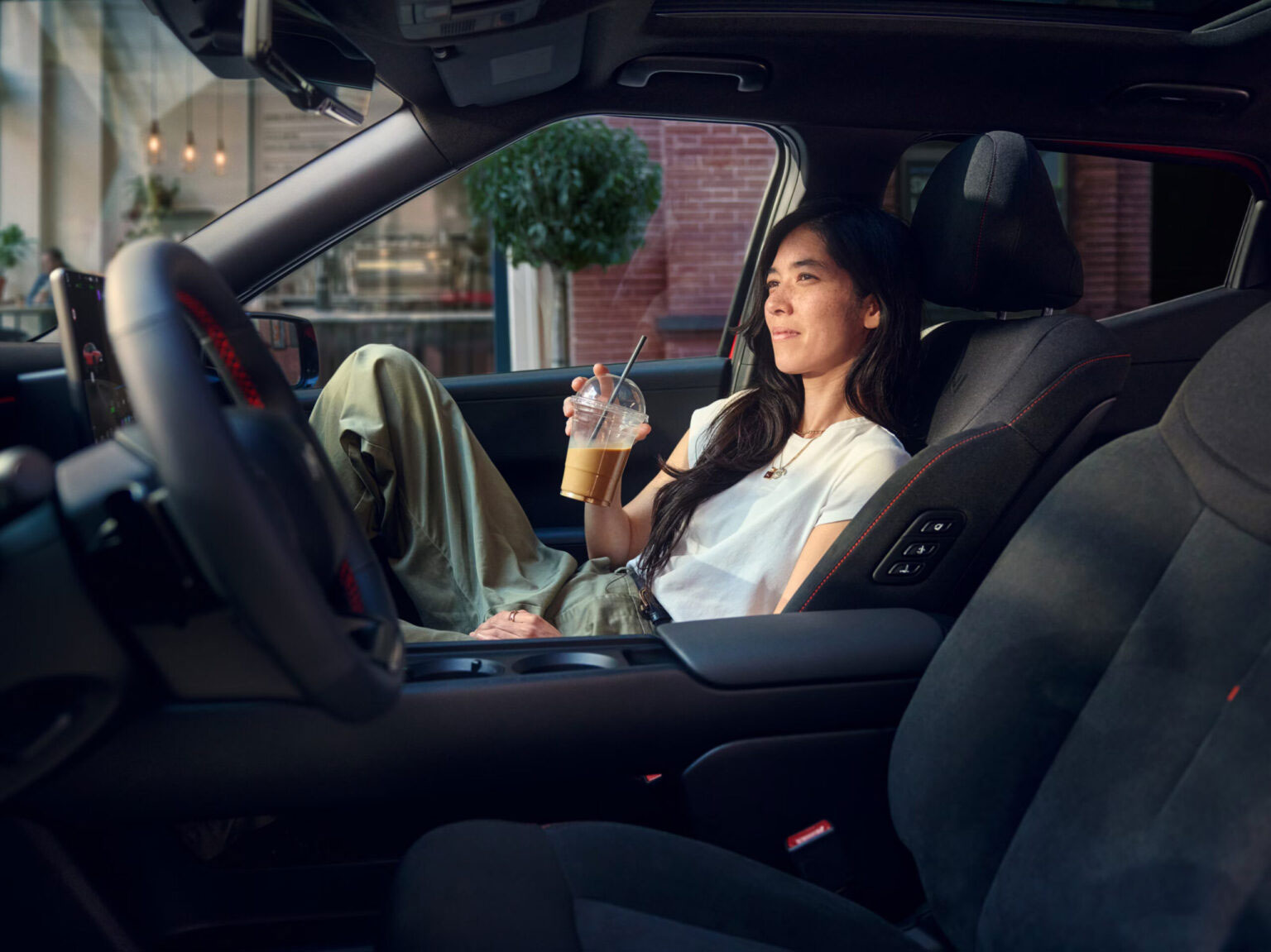 AutoCenter Benz GmbH – News, Hyunday – Mehr als Freiheit. Entdecke den neuen Hyundai IONIQ 3 – IONIQ 3, Interieur